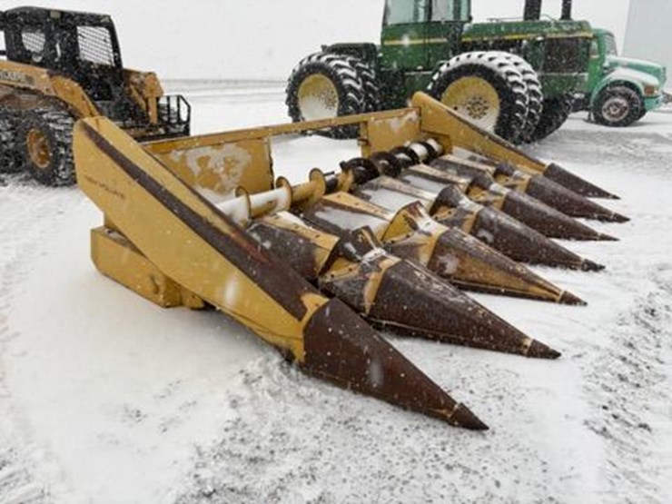 new-holland-974-image-2