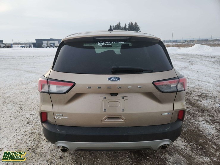 2020-ford-escape-image-9