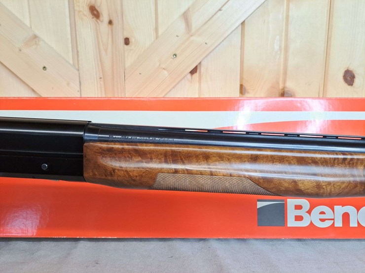 benelli-super-90-left-hand-montefeltro-12-gauge-semiauto-shotgun-image-21