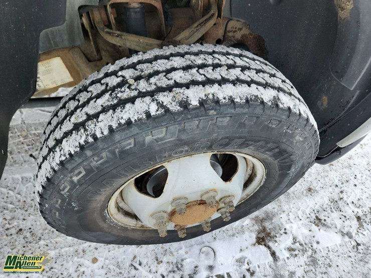 2012-gmc-sierra-3500hd-image-13