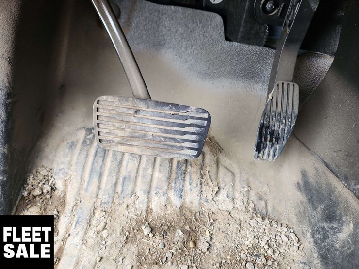 2021-chevrolet-silverado-1500-image-21