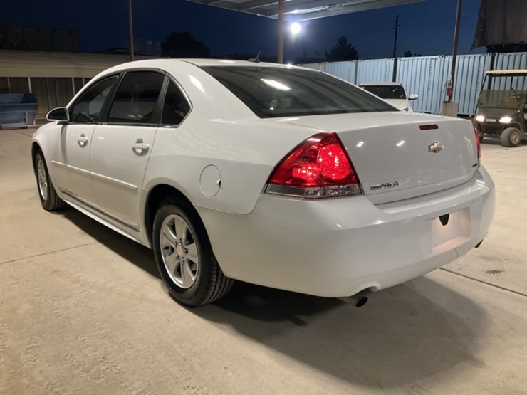 2015-chevrolet-impala-ls-sdn-image-5