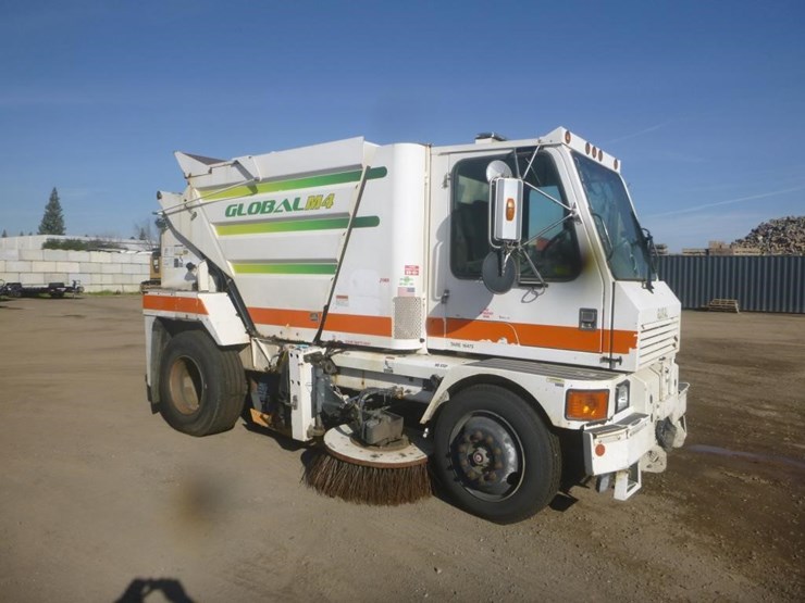 2013-global-m4-sweeper-image-2