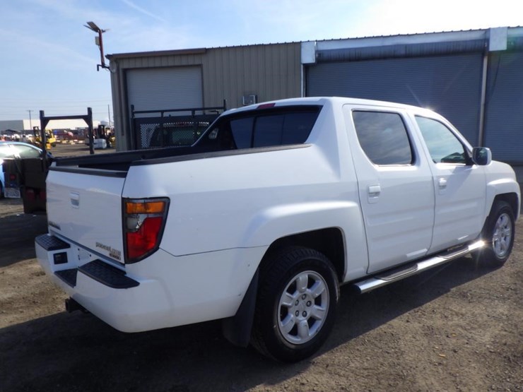 2006-honda-ridgeline-image-3