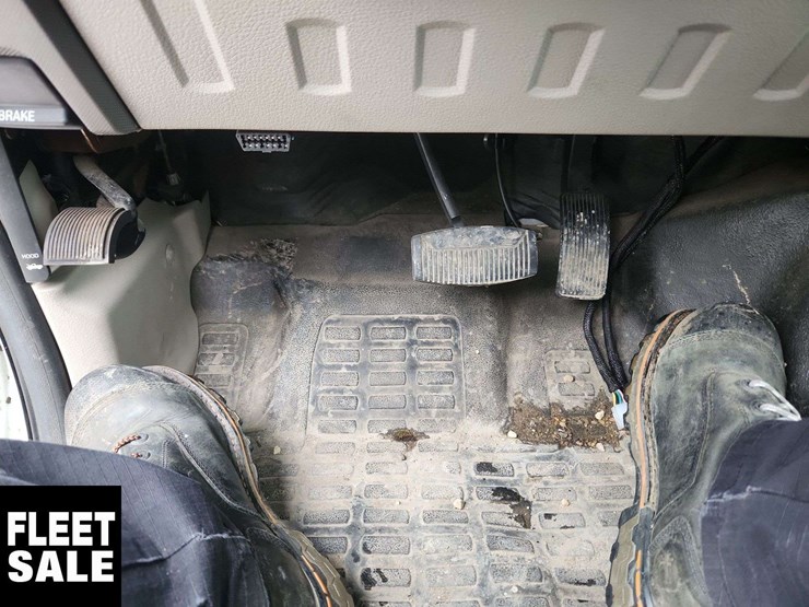 2008-ford-f350-image-26