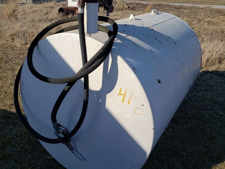 500-gallon-fuel-tank-with-pump-image-1