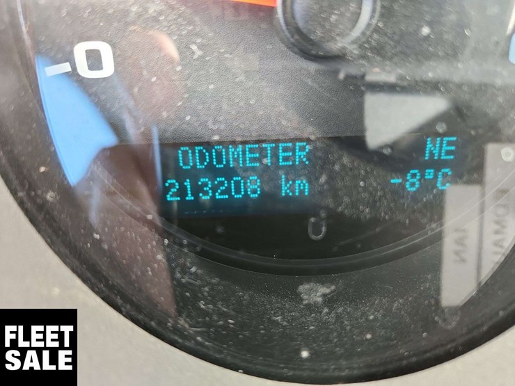 2013-chevrolet-silverado-1500-lt-image-9