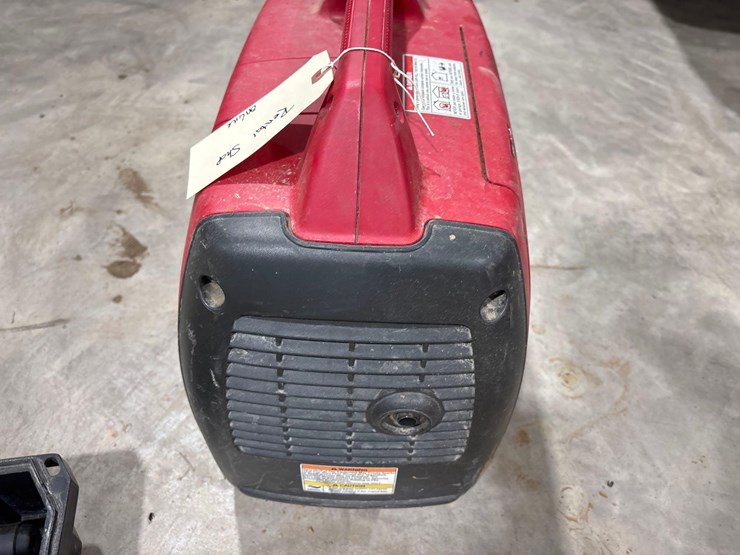 honda-eu2000i-inverter-image-5