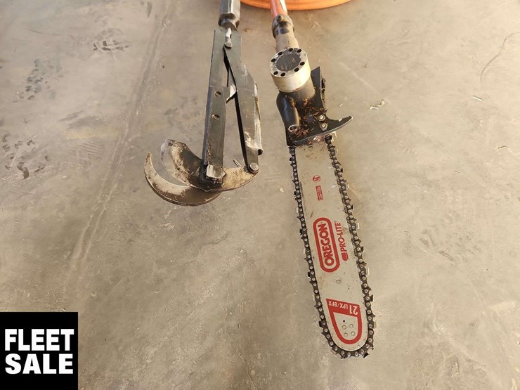 2008-freightliner-m2-106-image-50