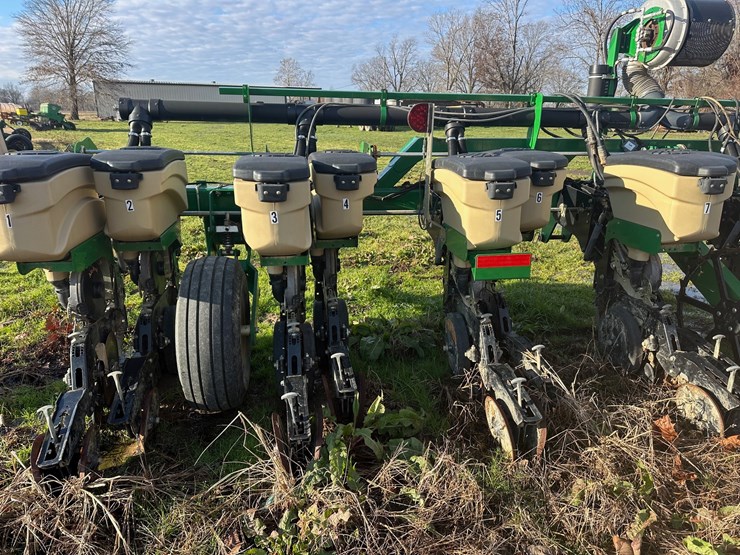 2019-great-plains-yp825a3p-image-4