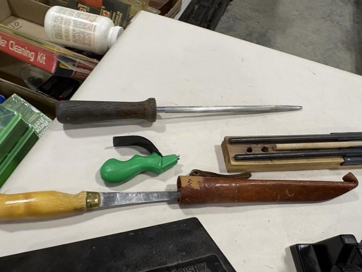 filet-knife,-sharpening-items-image-4