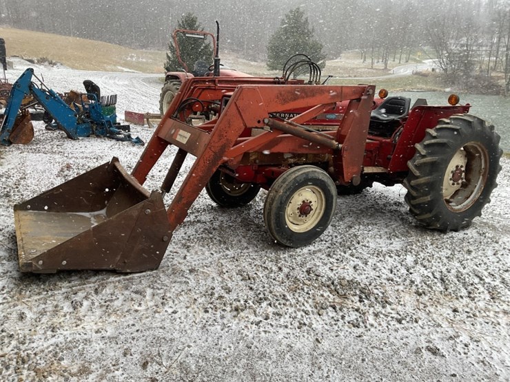 (inv.50089)-international-i464-tractor-loader,-40-hp,-pto,-meter-shows-11,375-hours,-runs-image-1