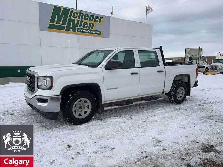 2017-gmc-sierra-1500-image-1