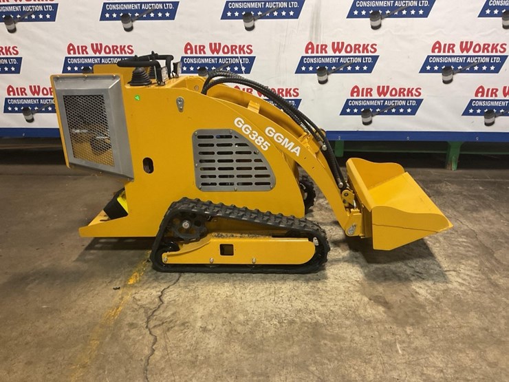 (inv.50029)-new-unused-ggma-gg385-compact-track-loader,-14-hp-gas-engine,-aux.-hydraulics-image-1