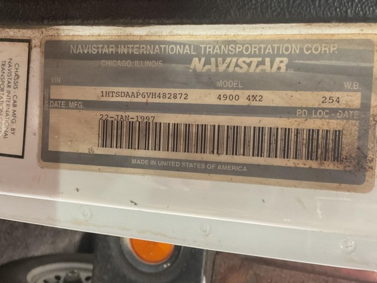 1997-international-4900-image-9