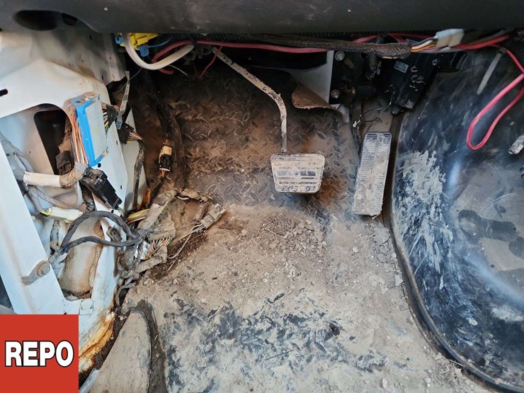 2007-gmc-topkick-c5500-image-23