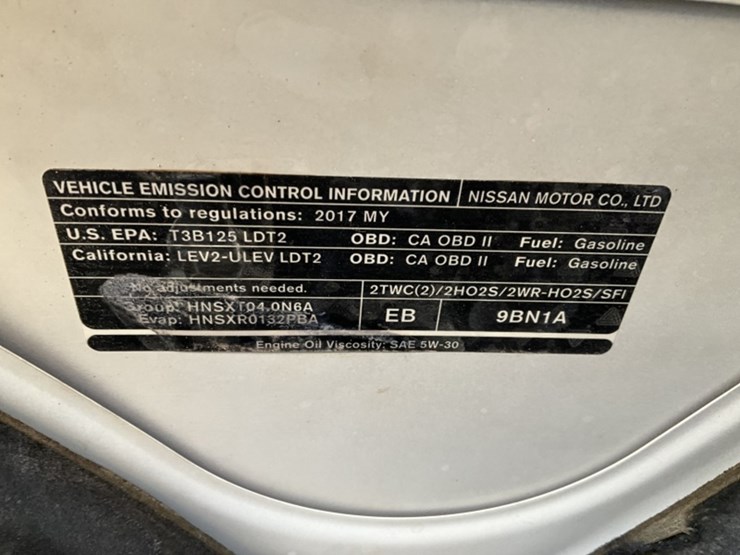 2017-nissan-frontier-image-13