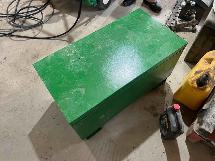 john-deere-tool-box-image-6