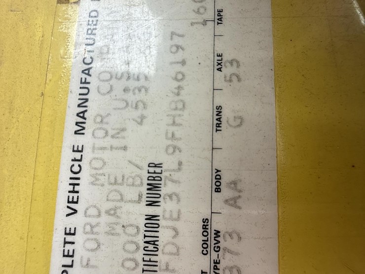 1985-ford-e350-image-16