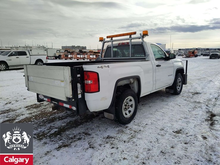 2015-gmc-sierra-1500-image-4