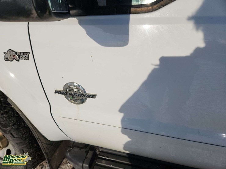 2015-ford-f350-sd-image-38