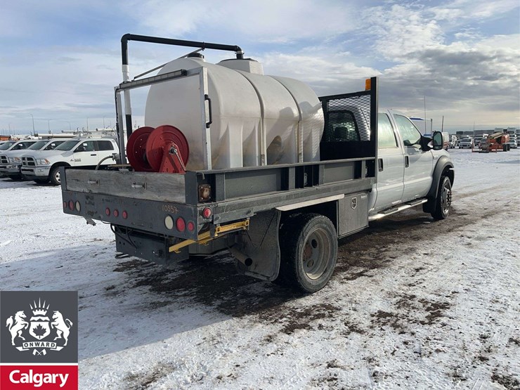 2006-ford-f550-image-7