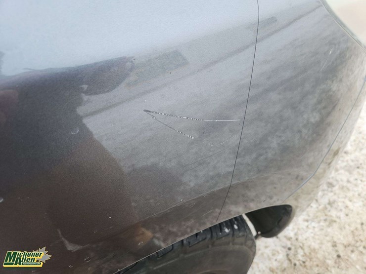 2015-nissan-pathfinder-image-33