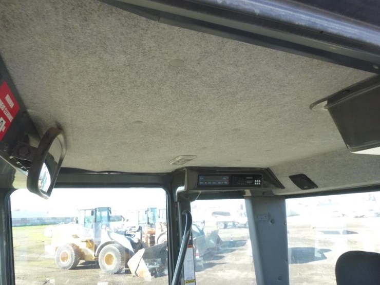 2006-komatsu-gd555-3c-image-8