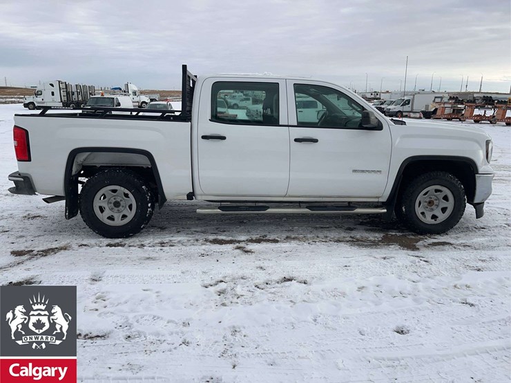 2017-gmc-sierra-1500-image-8