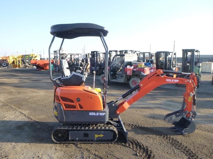 2025-sdlanch-sdle18p-hydraulic-excavator-image-7