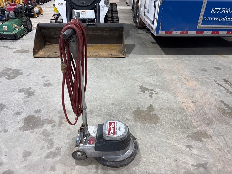 clarke-floor-maintainer-image-1