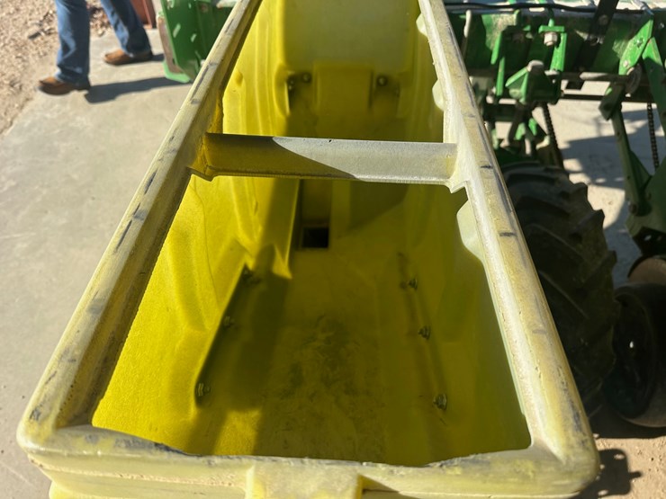 john-deere-1720-image-4