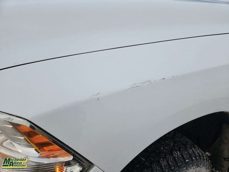 2016-dodge-2500-image-38