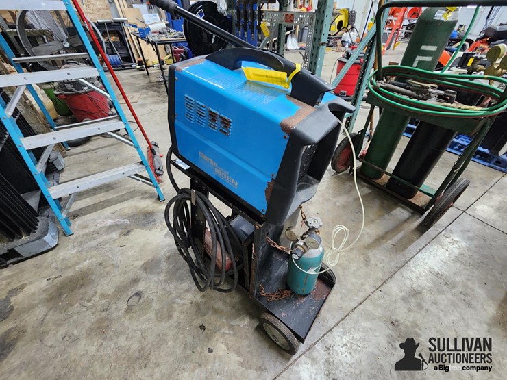 clark-180en-mig-welder-image-6