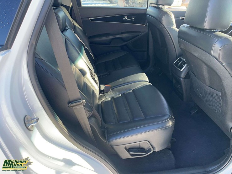 2019-kia-sorento-ex-image-17