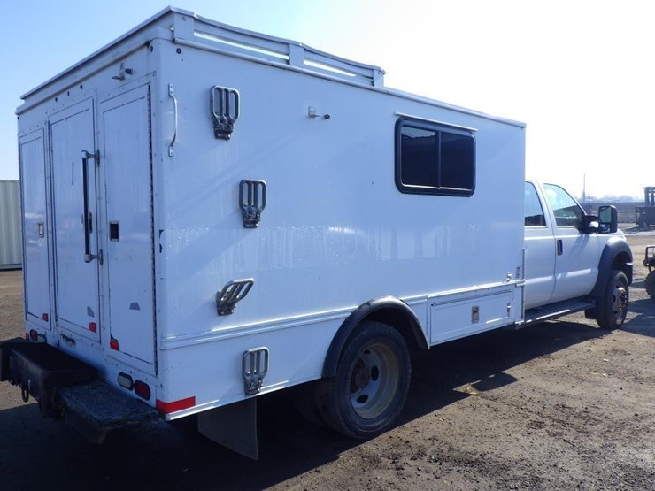 2012-ford-f550-image-3