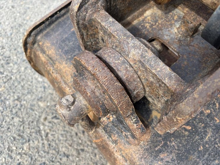 2021-bobcat-e35-image-12