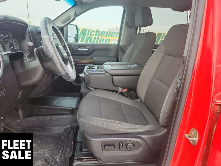 2020-gmc-sierra-2500hd-image-23