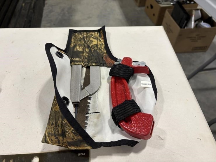 gerber-axe,-knives,-etc-image-3