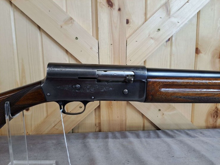 browning-a5-12-gauge-a5-semiauto-shotgun-image-4