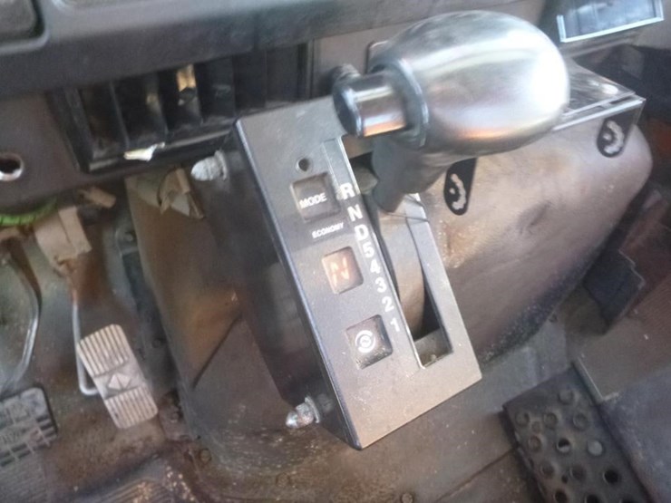 1999-international-4900-image-24