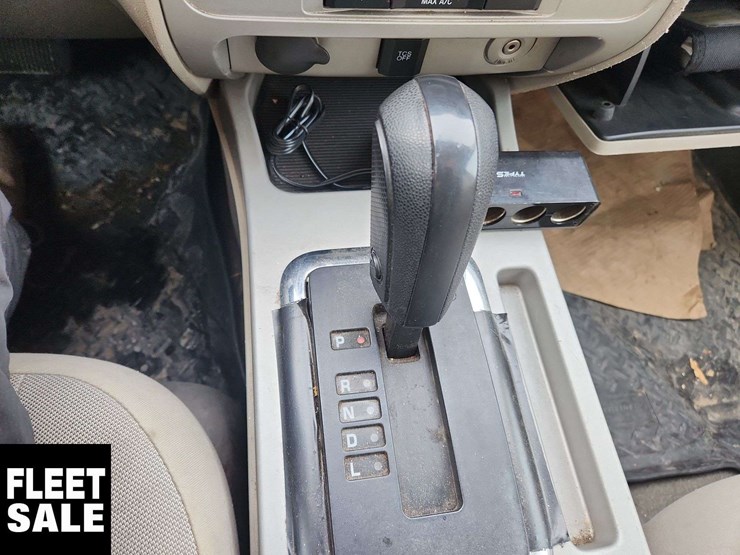 2011-ford-escape-xlt-image-17