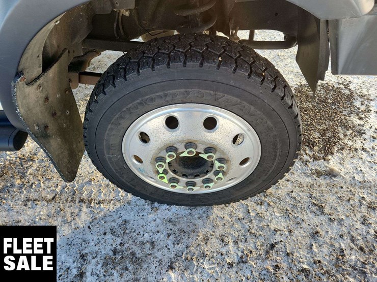 2014-ram-5500-4x4-s/a-service-truck-image-38