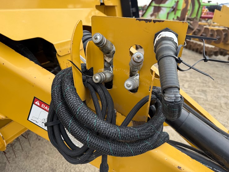 vermeer-504r-image-22