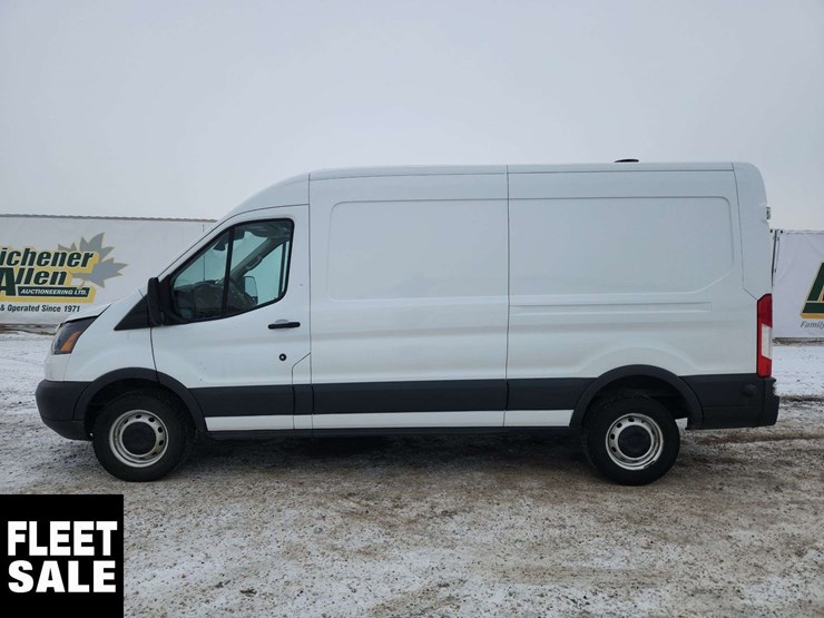 2017-ford-transit-image-9