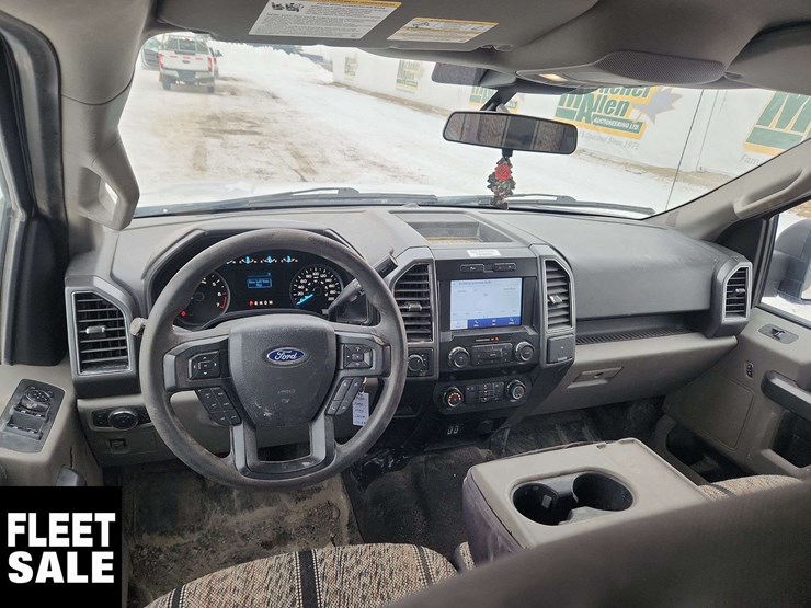 2020-ford-f150-image-26