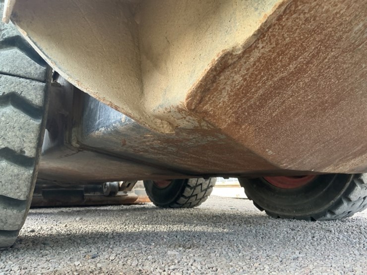 2019-bobcat-s630-image-22