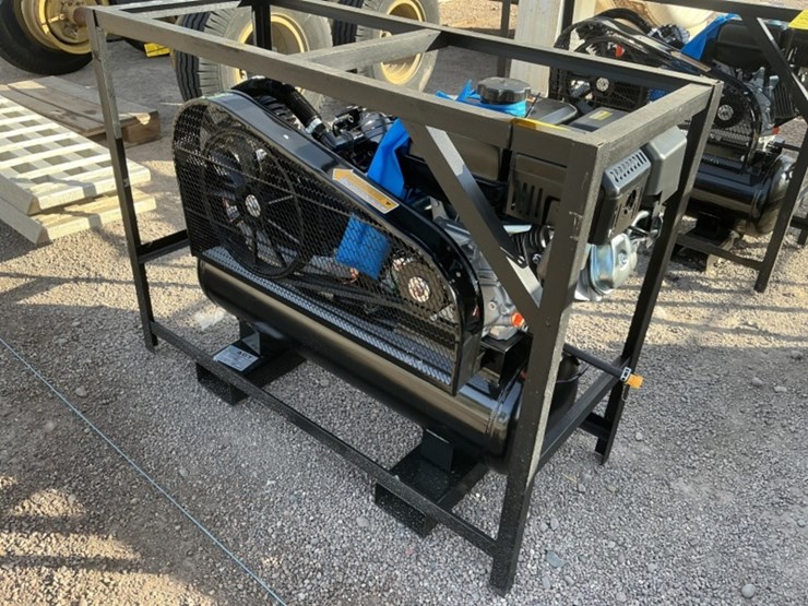 2025-agt-gas-powered-air-compressor-image-4