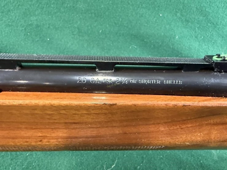 remington-mdl-1100-20ga-shotgun-image-11