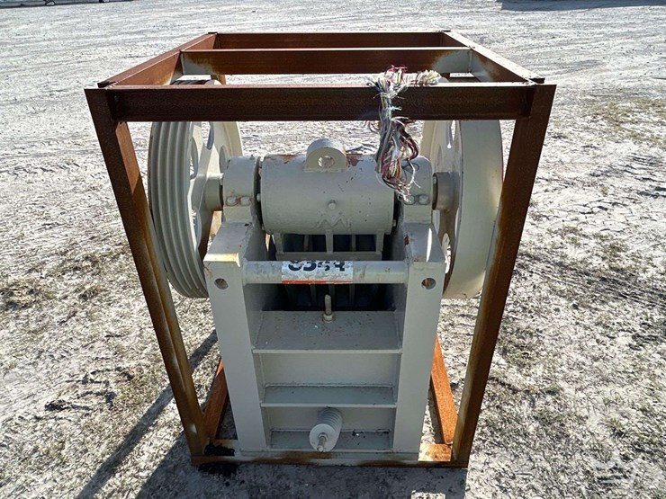 2025-sklp-sk-psj220-electric-jaw-crusher-image-10